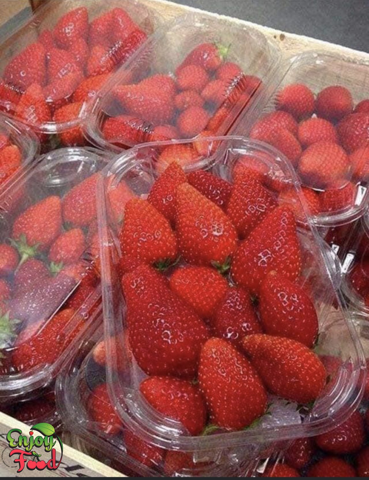 Whole Fresh Strawberry
